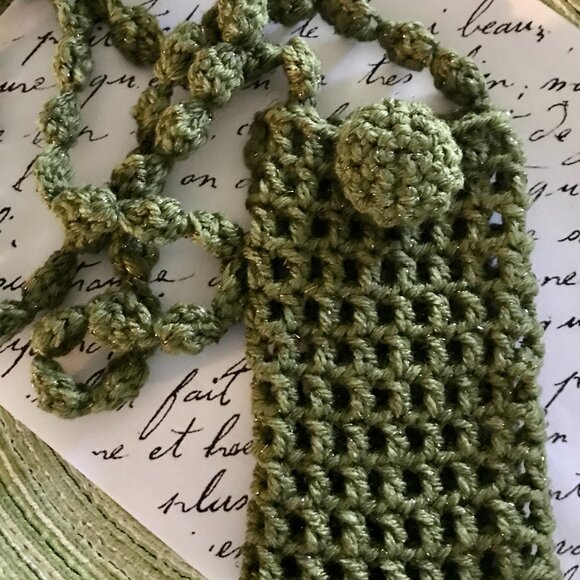 FOREST GREEN CELL PHONE/SUNGLASS/PURSE Crossbody Holder with Button Closure - Picture 3 of 6